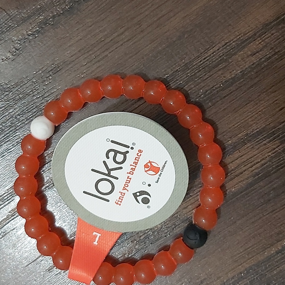 Large red st juke lokai